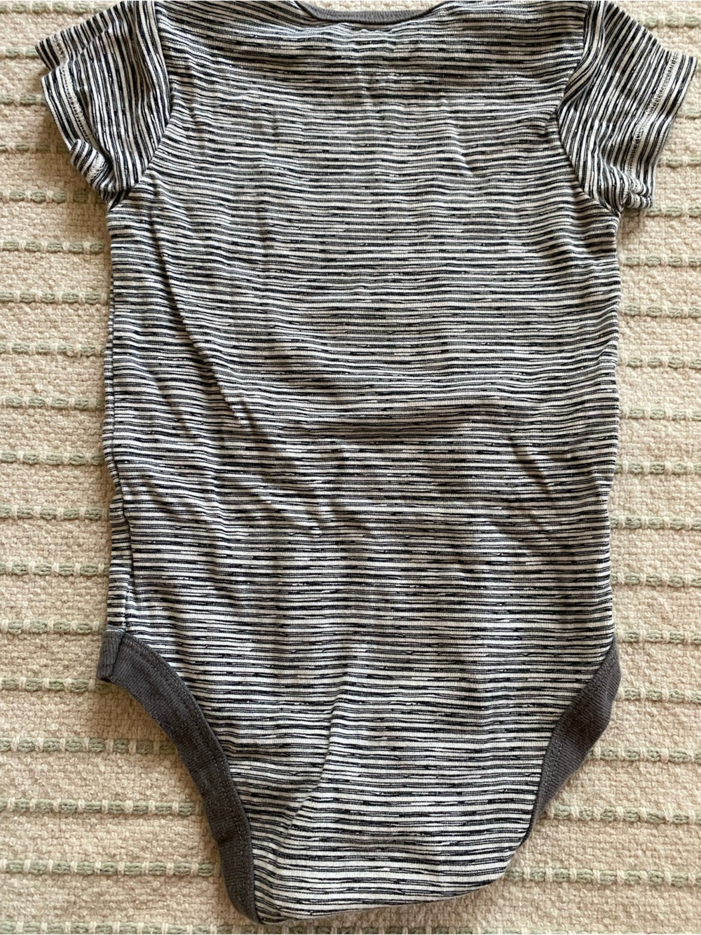 Set of 3 Gerber 6-9 Month Onesies - Picture 10 of 10